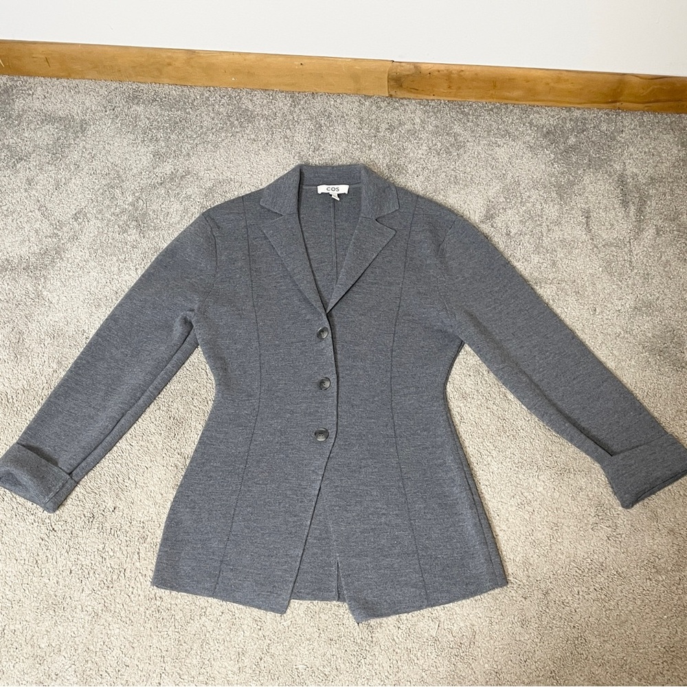 COS Women's Gray Knitted Waisted Blazer 100% Wool Size Small - Picture 9 of 14